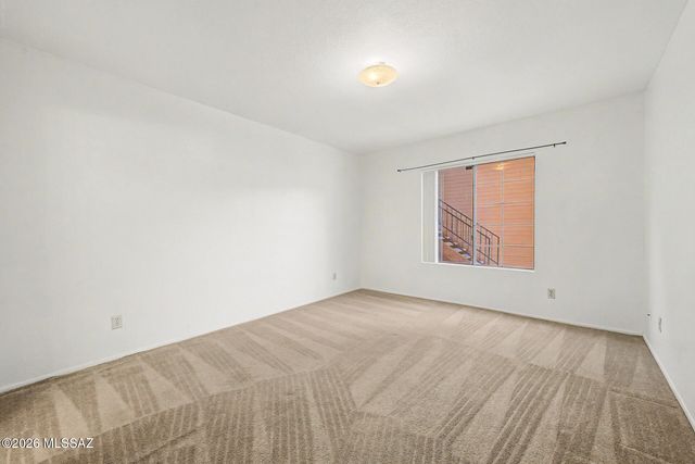1689 W Wood Bridge Court, Tucson, AZ 85746