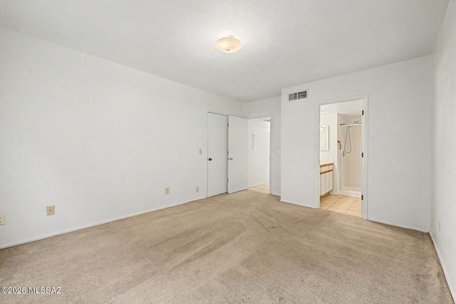 1689 W Wood Bridge Court, Tucson, AZ 85746