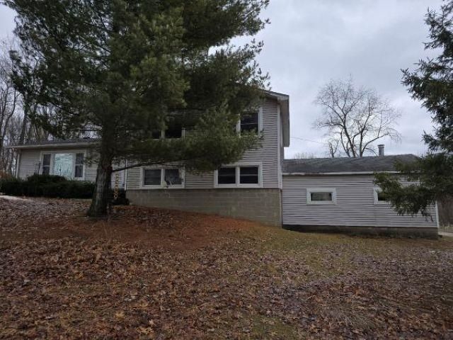 7628 N Latson Road, Deerfield Twp, MI 48855