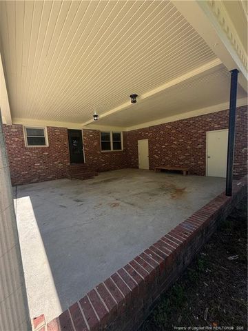 514 N Ballance Street, Saint Pauls, NC 28384