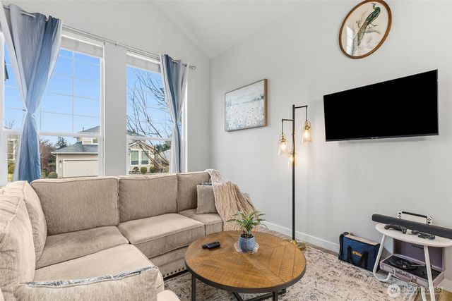 2722 67th Court SE, Auburn, WA 98092