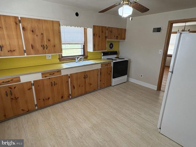 630 VINE ST, Middletown, PA 17057