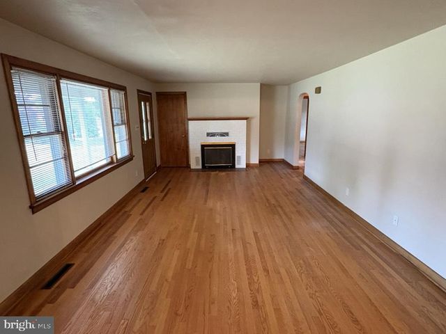 630 VINE ST, Middletown, PA 17057