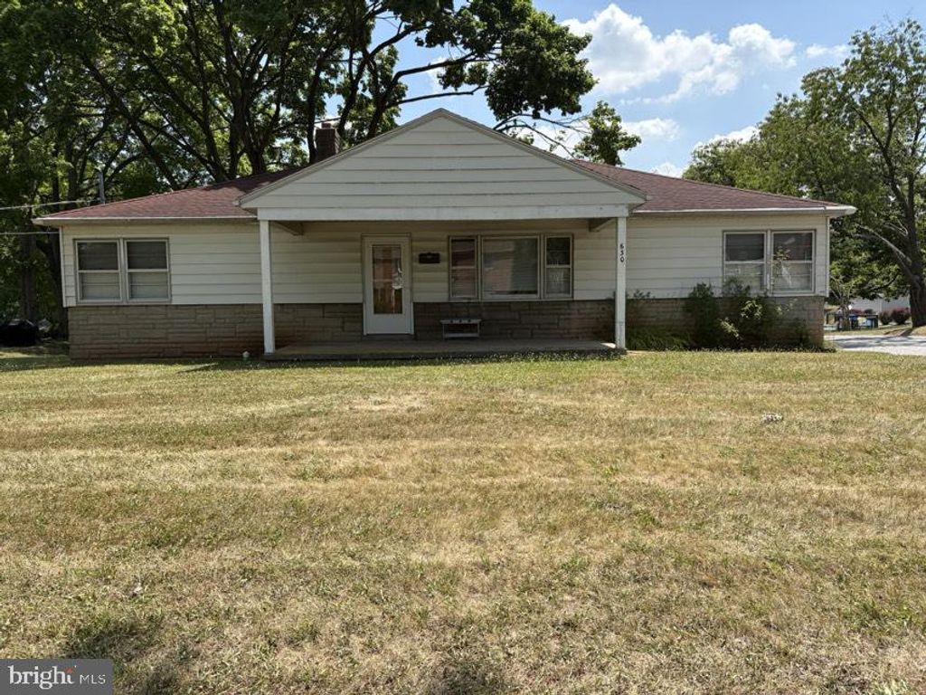 630 VINE ST, Middletown, PA 17057
