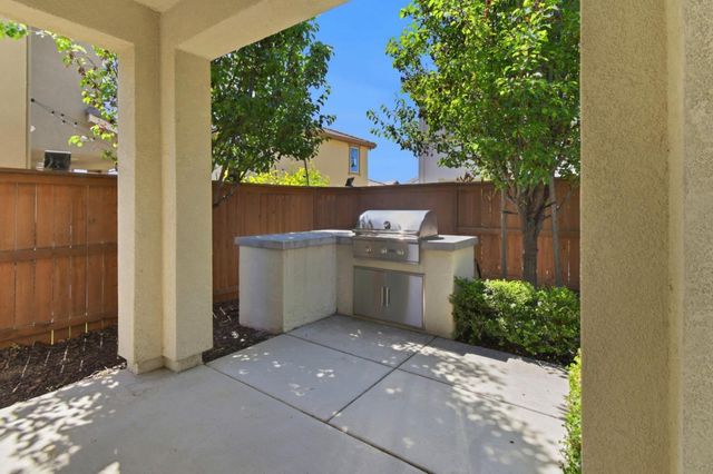1509 Gulf Drive, Fairfield, CA 94533