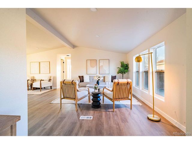 118 Yakima St, Lochbuie, CO 80603