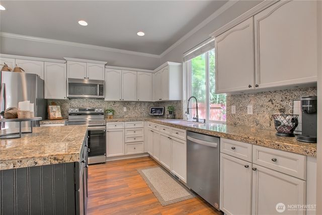 9520 173rd Street Ct E, Puyallup, WA 98375