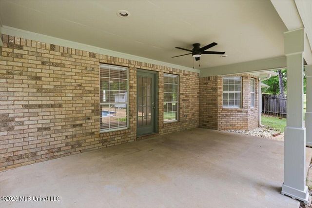119 Falcon Ridge Drive, Raymond, MS 39154