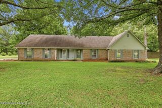 119 Falcon Ridge Drive, Raymond, MS 39154