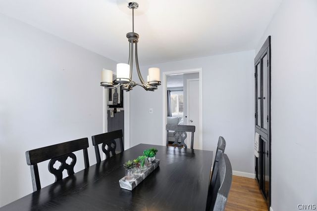 117 Saslon Park Drive, Salina, NY 13088