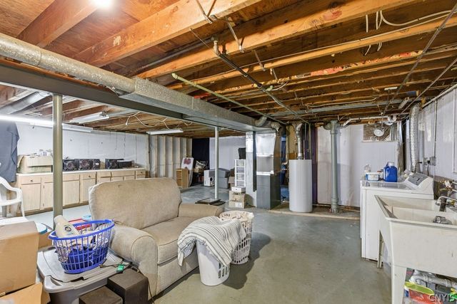 117 Saslon Park Drive, Salina, NY 13088