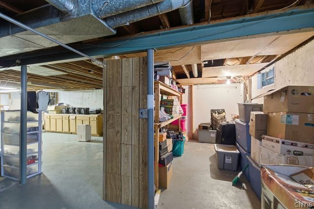 117 Saslon Park Drive, Salina, NY 13088