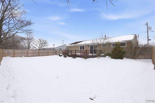 117 Saslon Park Drive, Salina, NY 13088