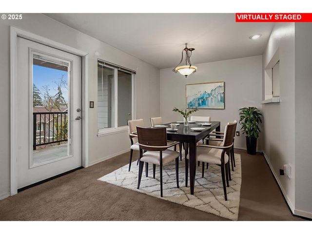 20030 MARIGOLD Ct 15, West Linn, OR 97068