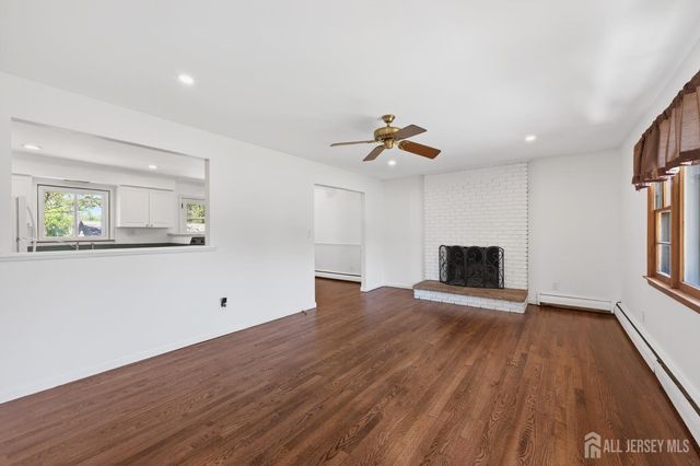 153 8th Street, Piscataway, NJ 08854