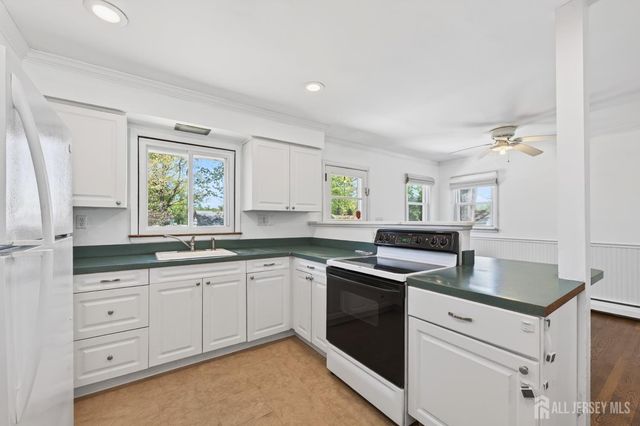 153 8th Street, Piscataway, NJ 08854