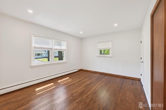 153 8th Street, Piscataway, NJ 08854