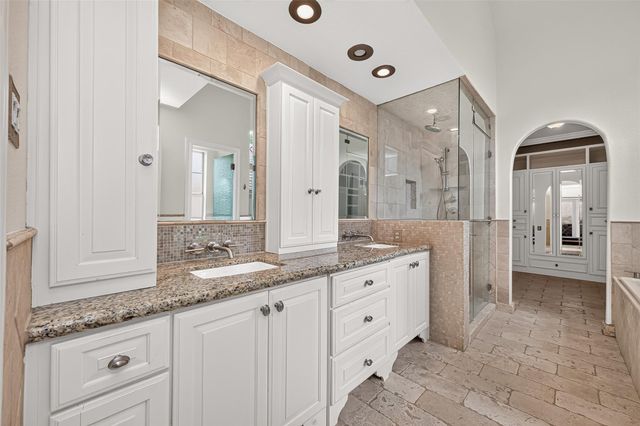 2326 Pleasant Shade Court, Richmond, TX 77406