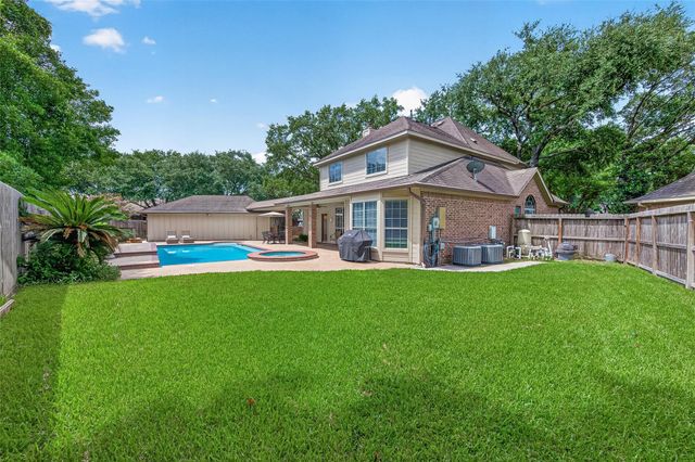 2326 Pleasant Shade Court, Richmond, TX 77406