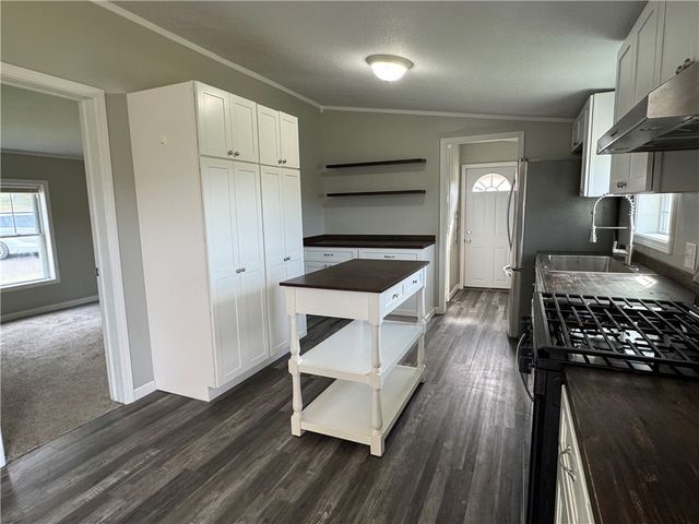 324 Ellis Road, Morris, NY 13796