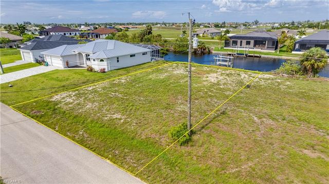 1217 NW 33rd AVE, Cape Coral, FL 33993