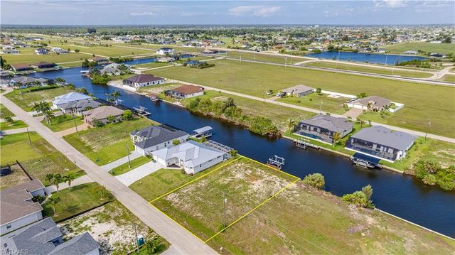 1217 NW 33rd AVE, Cape Coral, FL 33993