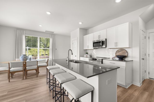 1625 Manuka Lane, Columbia, TN 38401