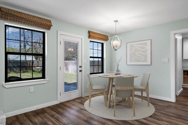 6102 Bullard DR B, Austin, TX 78757