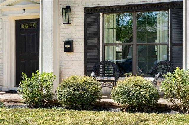 6102 Bullard DR B, Austin, TX 78757