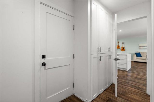 6102 Bullard DR B, Austin, TX 78757