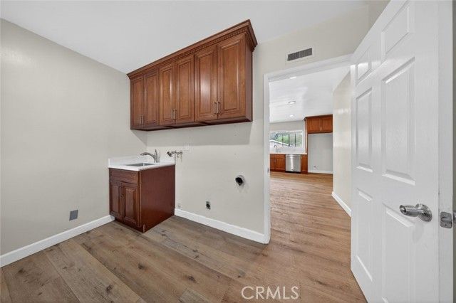 10346 Siesta Drive, Sunland (los Angeles), CA 91040