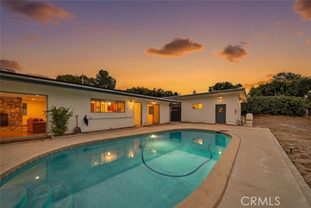 10346 Siesta Drive, Sunland (los Angeles), CA 91040