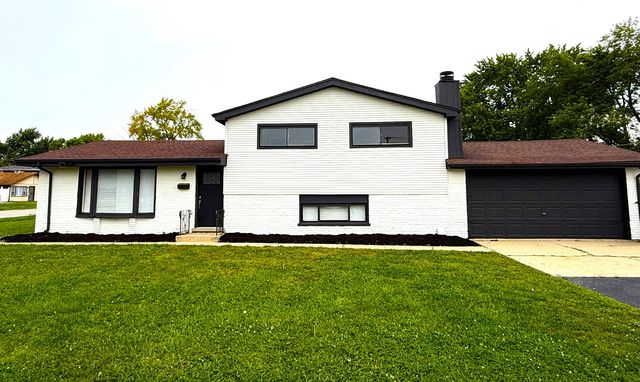 15333 Dante Avenue, Dolton, IL 60419