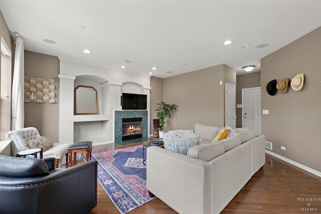 11861 Davis Lane, Huntley, IL 60142
