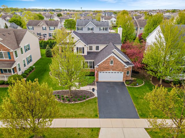 11861 Davis Lane, Huntley, IL 60142