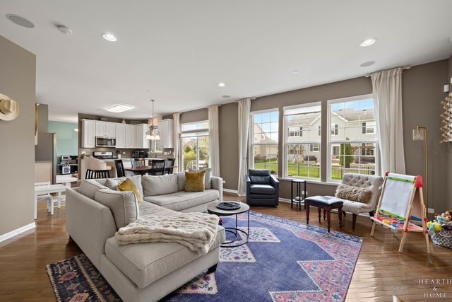 11861 Davis Lane, Huntley, IL 60142
