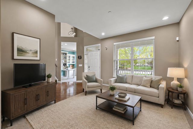 11861 Davis Lane, Huntley, IL 60142