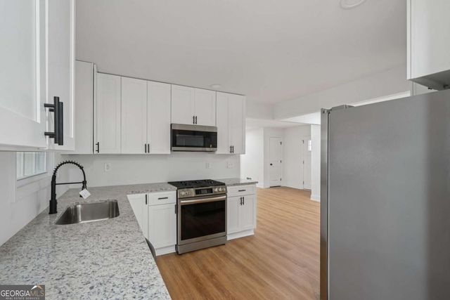 810 Winnbrook Drive, Dacula, GA 30019