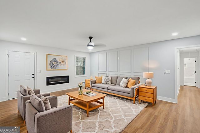 810 Winnbrook Drive, Dacula, GA 30019