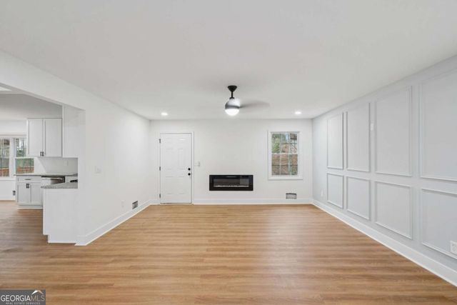 810 Winnbrook Drive, Dacula, GA 30019