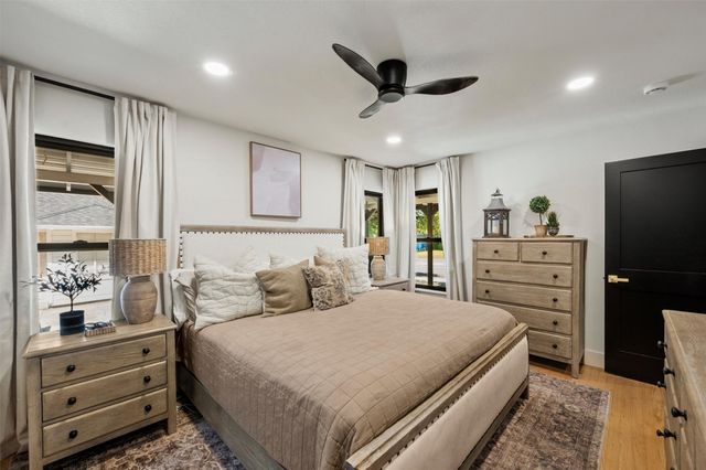 6601 E Mockingbird Lane, Dallas, TX 75214
