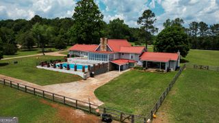 335 Old Farm Road, Fayetteville, GA 30215