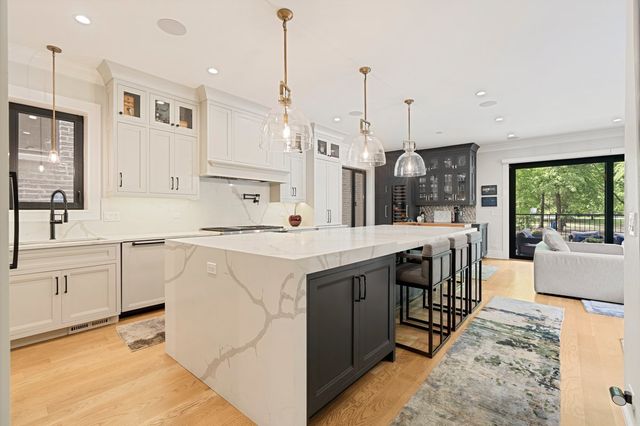 2207 N Orchard Street 1, Chicago, IL 60614