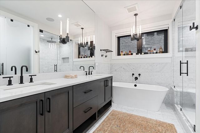 2207 N Orchard Street 1, Chicago, IL 60614