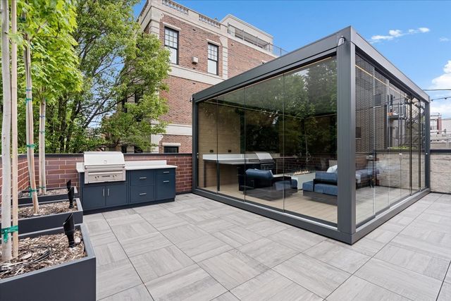2207 N Orchard Street 1, Chicago, IL 60614