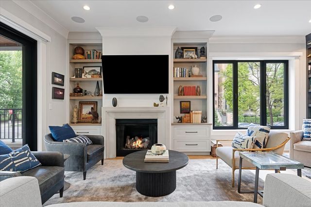2207 N Orchard Street 1, Chicago, IL 60614