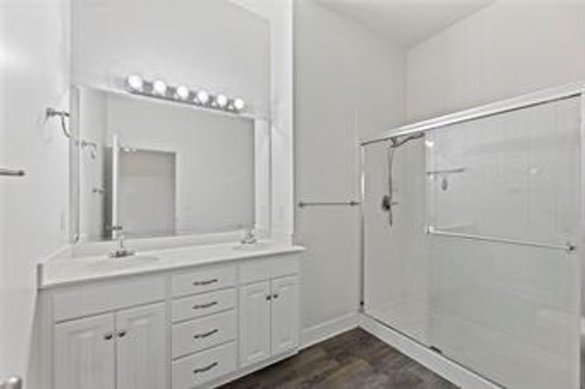 11173 S Woodsonia Drive, Olathe, KS 66062