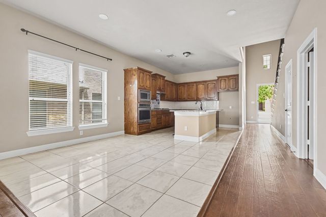 604 Darby Lane, Mckinney, TX 75072