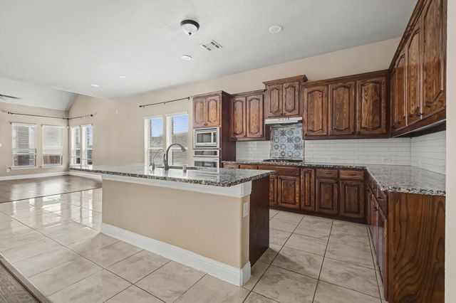 604 Darby Lane, Mckinney, TX 75072