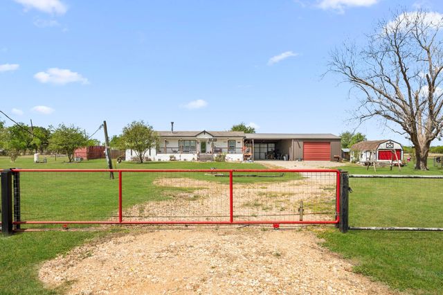 3518 Oil Field Road, Bellville, TX 77418